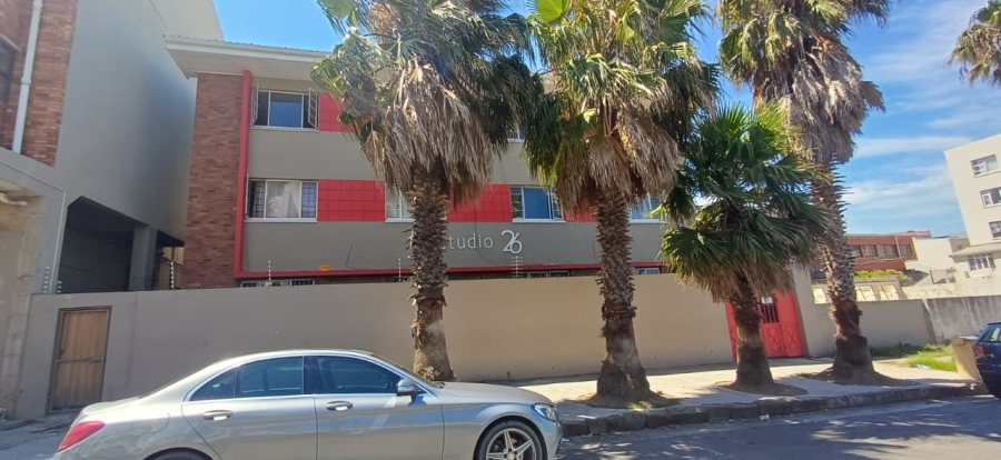 1 Bedroom Property for Sale in Quigney Eastern Cape